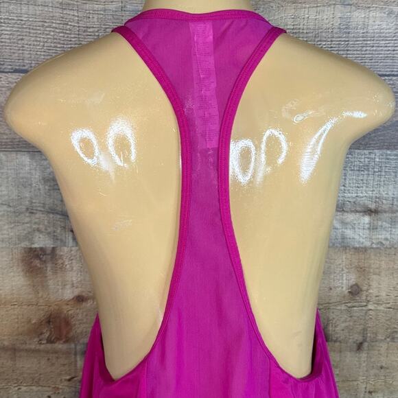 Fabletics Hayden Tank Top Tech Train Performance Pink Size Medium - Picture 5 of 9